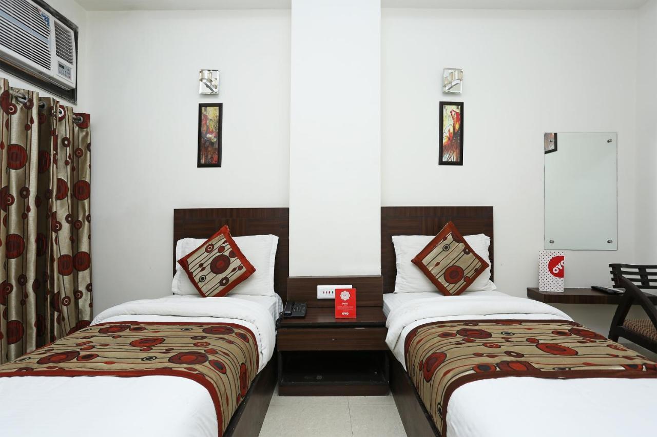 Capital O 3600 Hotel Royal Windsor Kāthgodām Exterior foto